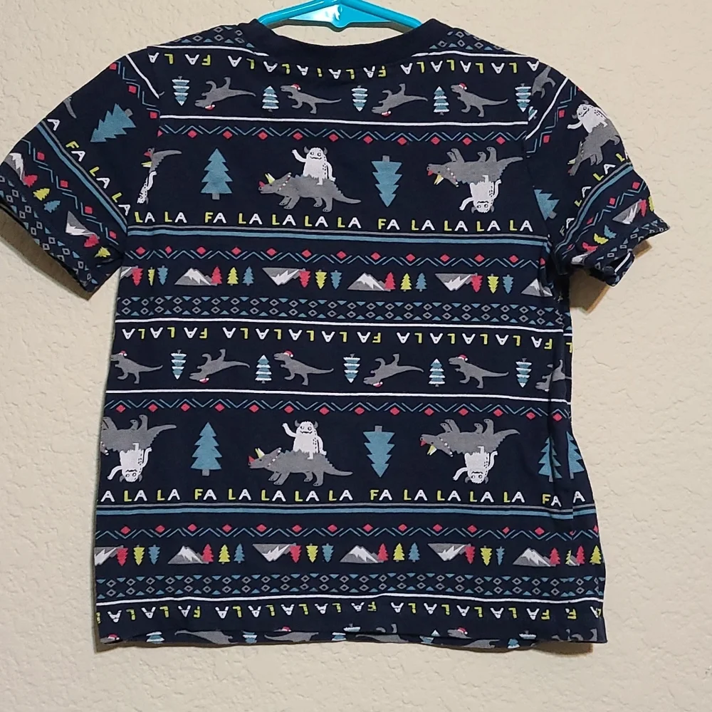 Old Navy Christmas Tshirt